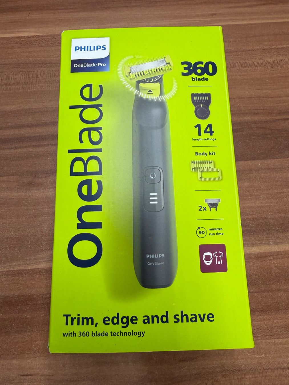 Philips Rasoi & Lamette da barba: Philips OneBlade Pro 360 Face Body – Usato da Aristau venduto da EvoSwiss3D