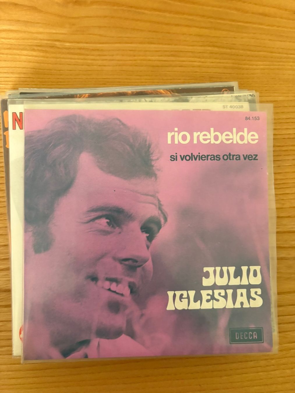 Vinyles: Julio Iglesias - Rio Rebelde – D'occasion à Zofingen par Bigron