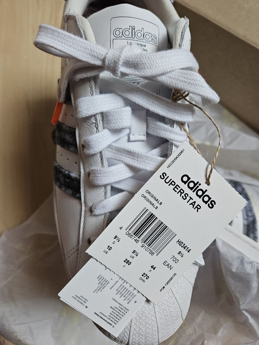Adidas Scarpe da uomo: adidas superstar – Nuovo e nell'imballaggio originale da Onnens FR venduto da YNM90 3