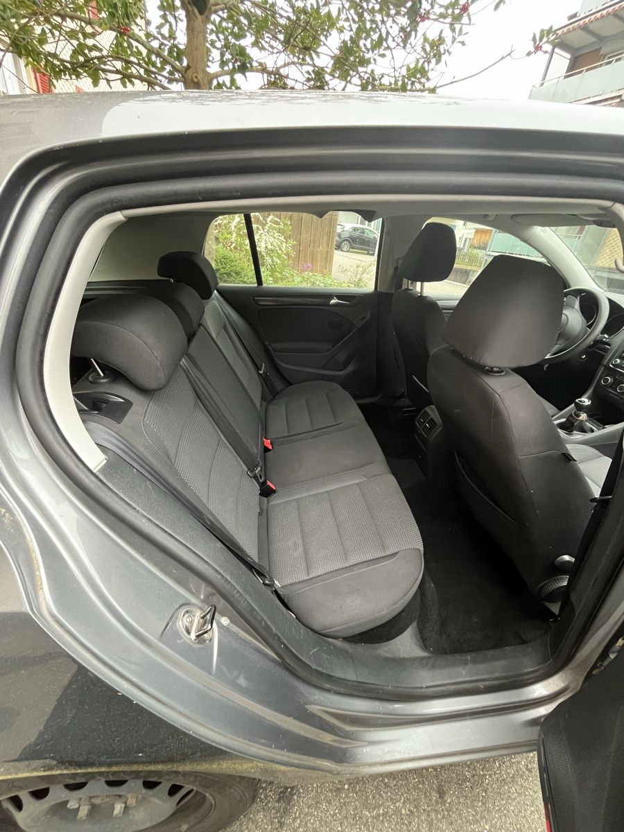 VW Automobili: VW Golf VI 1.4 TFSI – Usato da Turgi venduto da sophiejaefeli 5