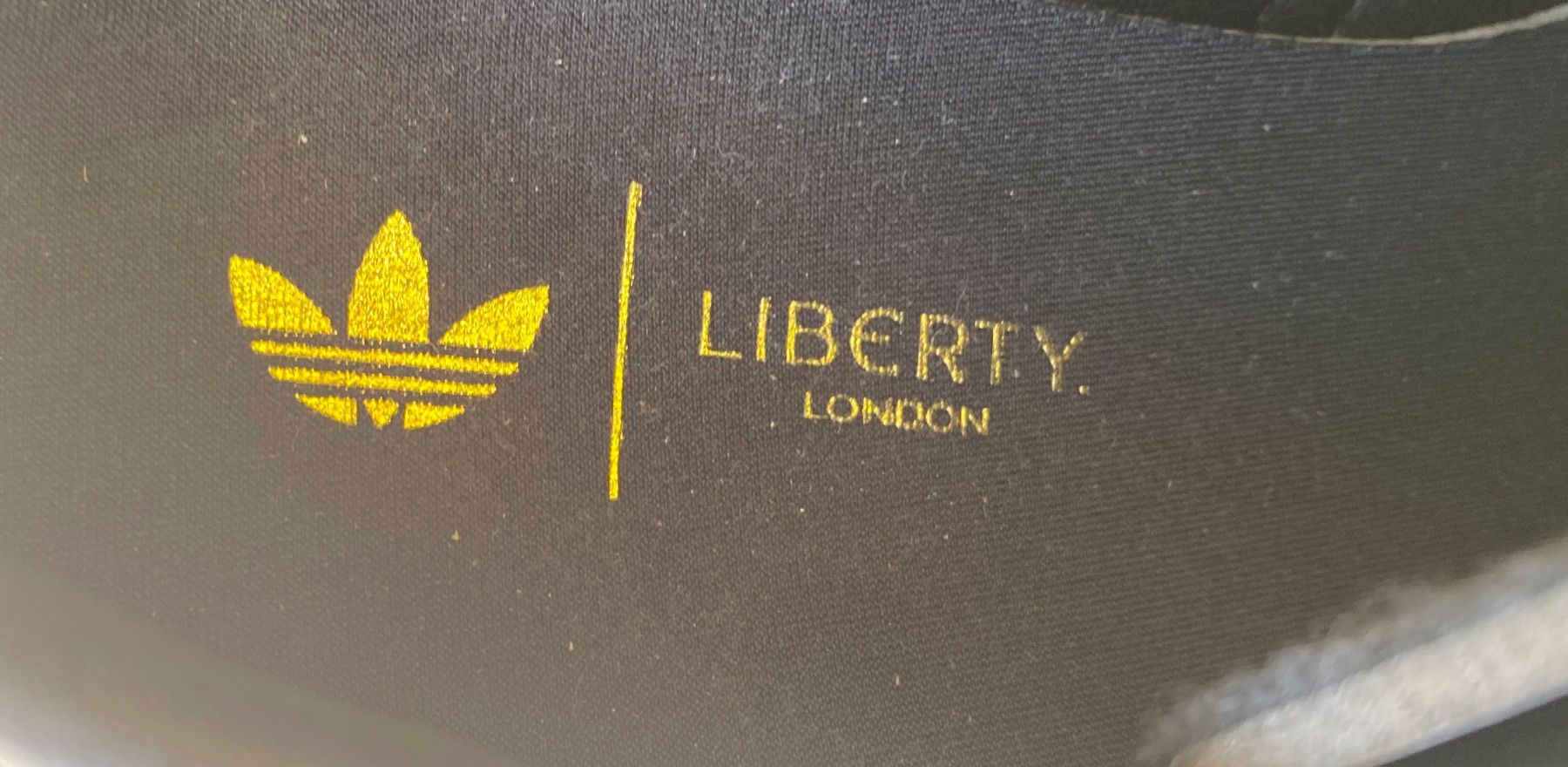 Adidas Damenschuhe: Adidas Liberty  London – Neu (gemäss Beschreibung) aus Grafenried von 3322 1