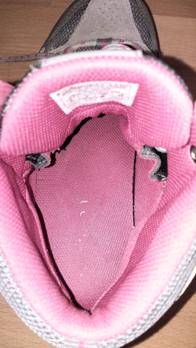 Scarpe da donna: Wanderschuhe Colombia – Usato da Eggiwil venduto da Loego 4
