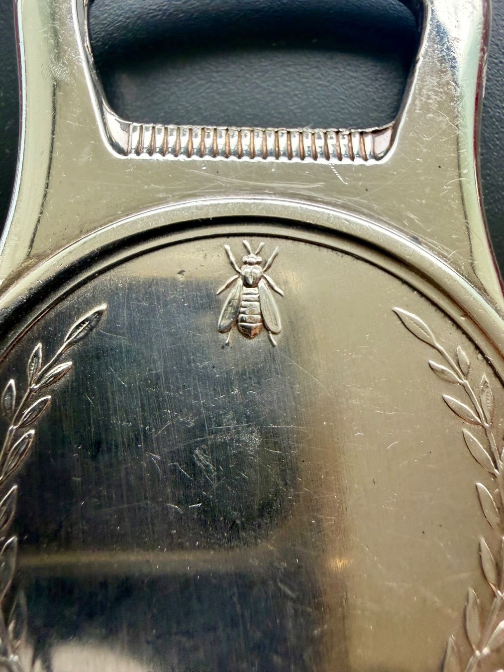 Christofle Apribottiglie & Tappi per chiusura: Décapsuleur Napoleon Empereur Christofle – Usato da Lausanne venduto da Ranger19 3