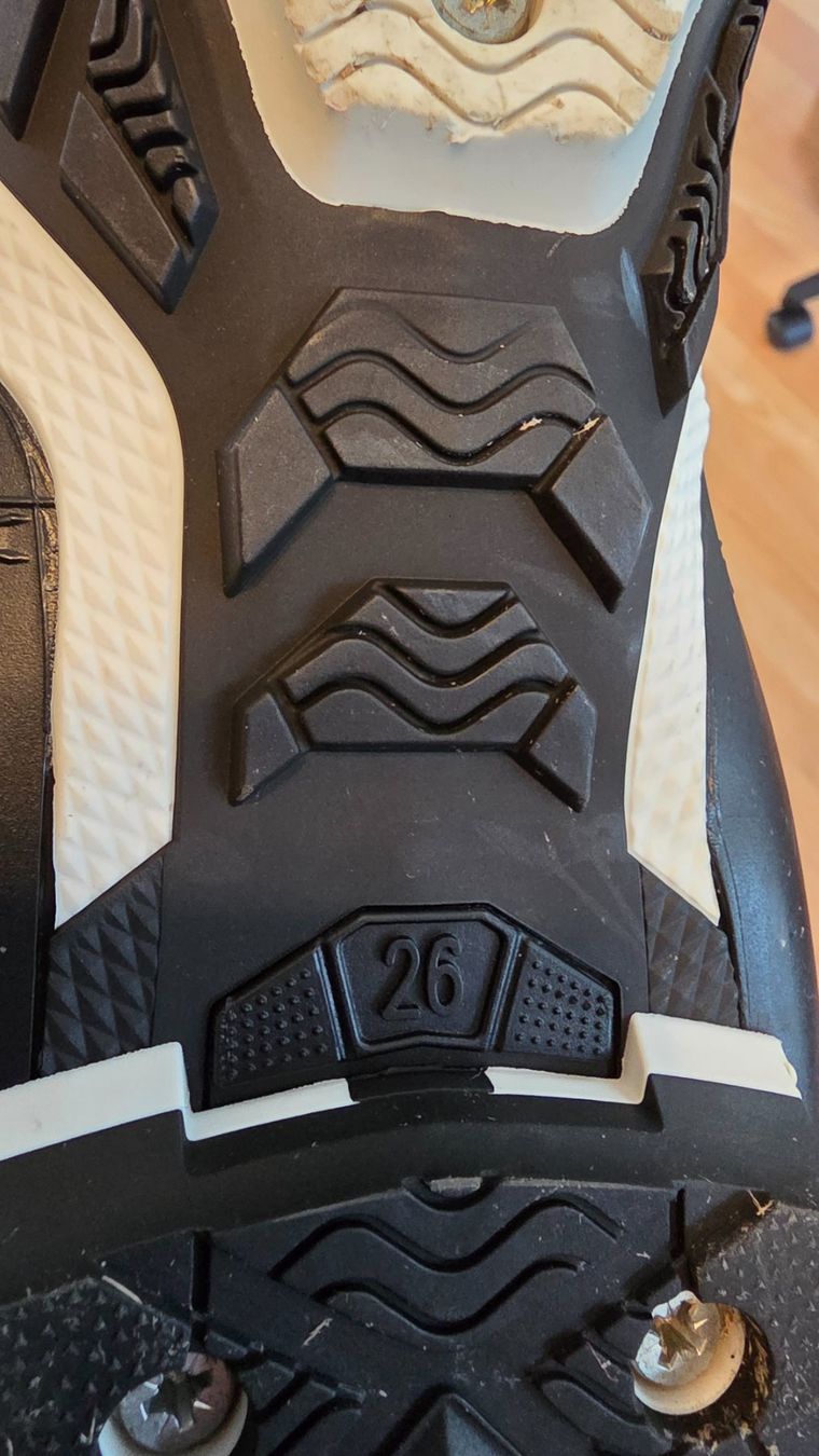 Salomon Scarpe da donna: Skischuhe Salomon Grösse 26.5 – Usato da St. Gallen venduto da Sailor-1 1