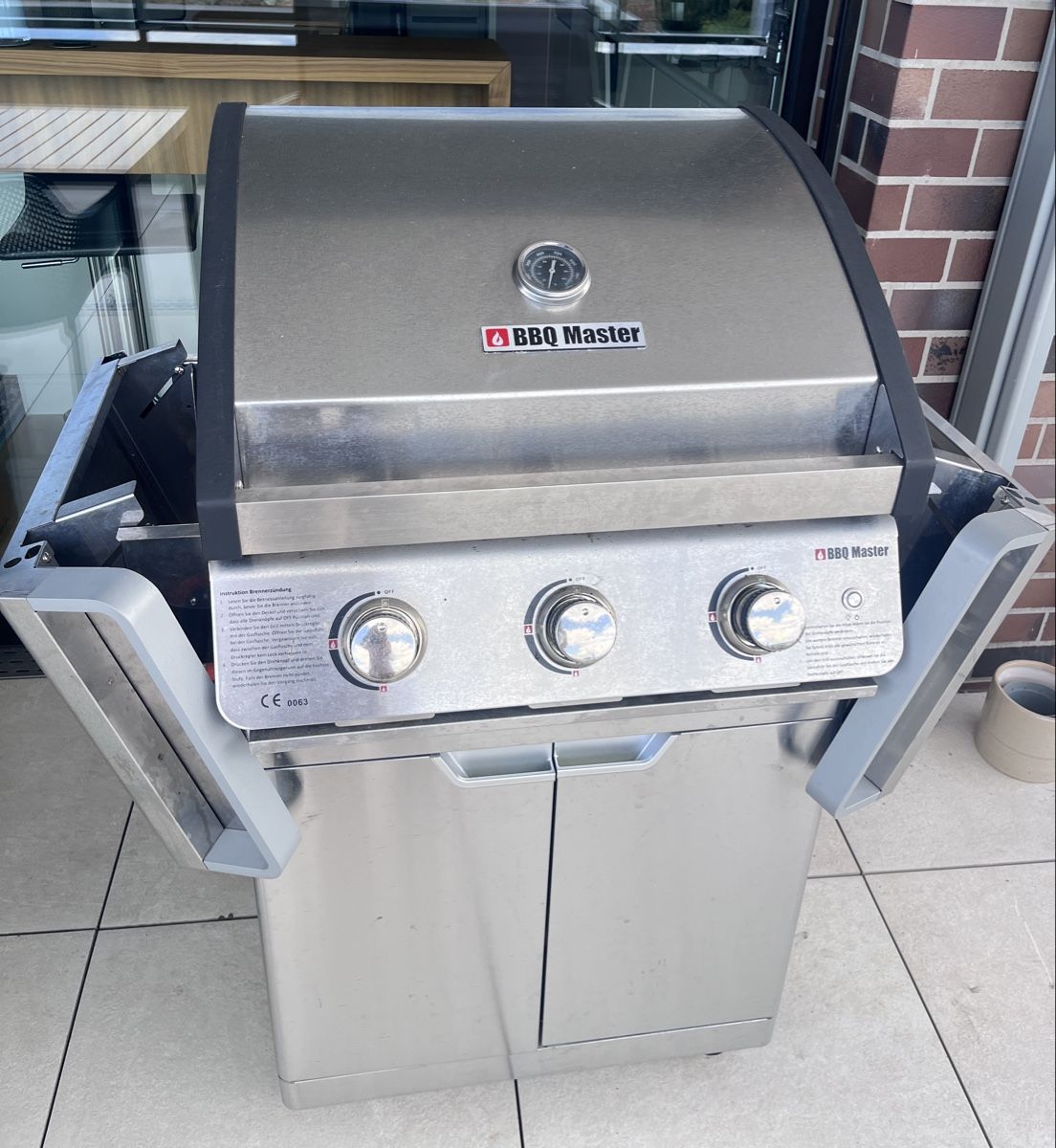 Grills: BBQ, Grill  – Gebraucht aus Oberrieden von yim_jb6g