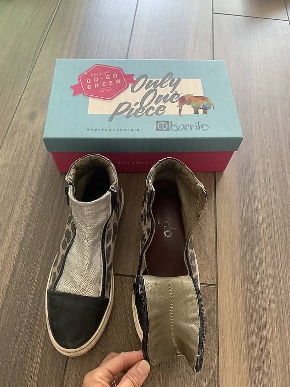 Scarpe da donna: Sneakers Ebarrito Nr. 37 – Usato da Sala Capriasca venduto da Rubyrudy