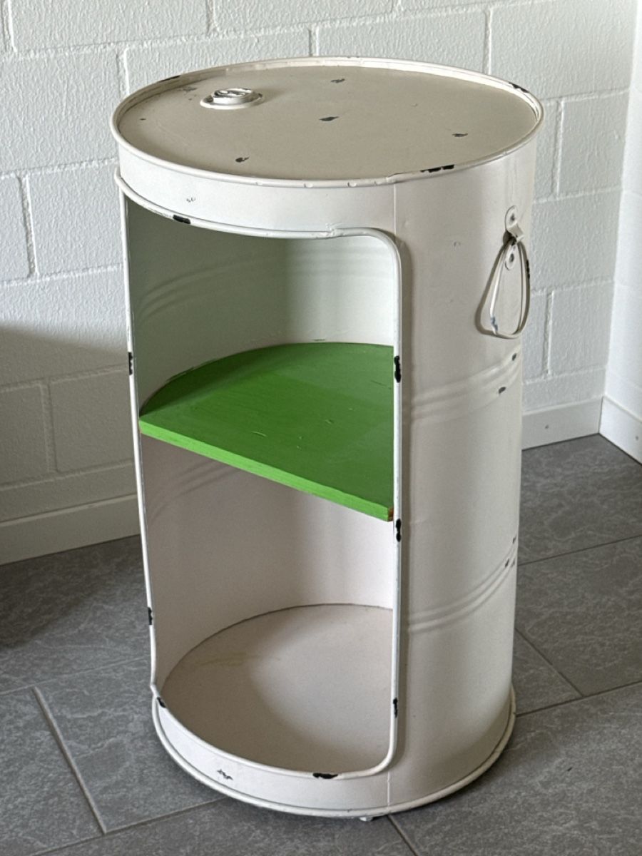 Accessoires: Fass Schrank – D'occasion à Dällikon par knuspertoaster