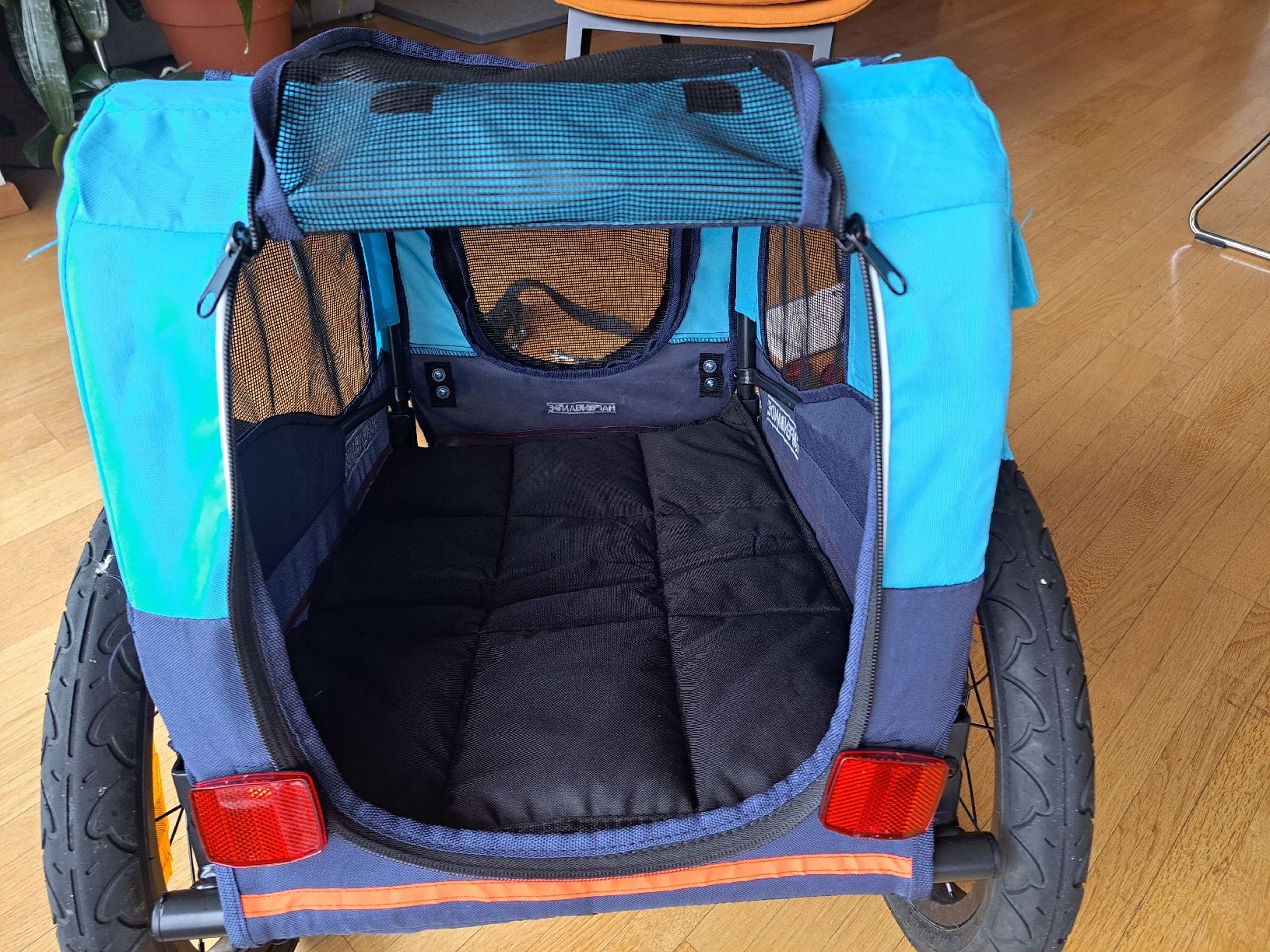 Anhänger: Kleiner Hunde- oder Lastenanhänger für Velo – Gebraucht aus Winterthur von  3