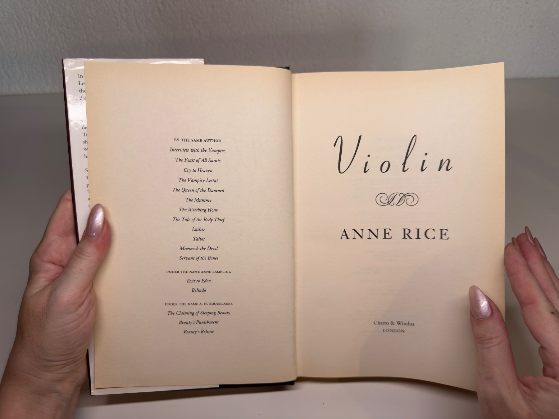 Libri: NOVEL: Anne Rice, Violin – Usato da Grosswangen venduto da English_books 2