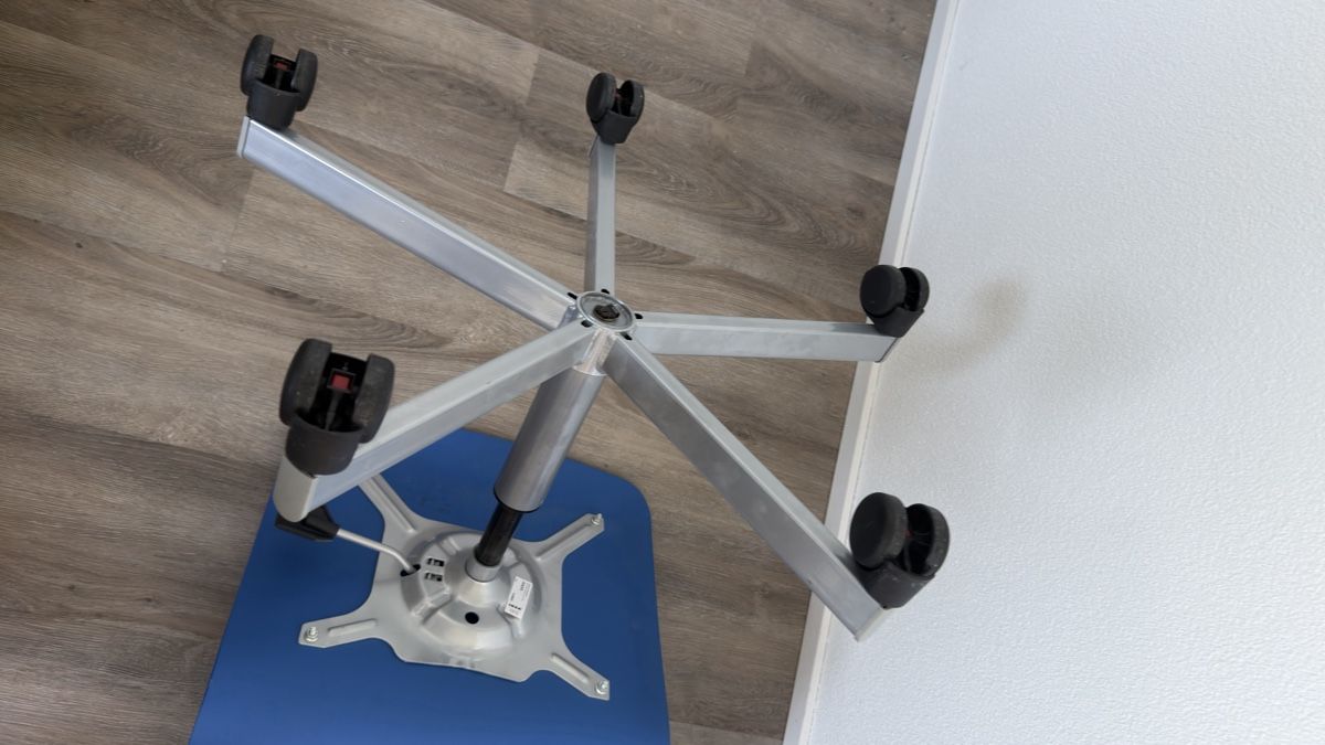 Ikea Sedie: Ikea Jules Bürostuhl blau  – Usato da Wolfwil venduto da Poulet60 3