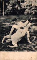 Ringer beim Kampf im Freien