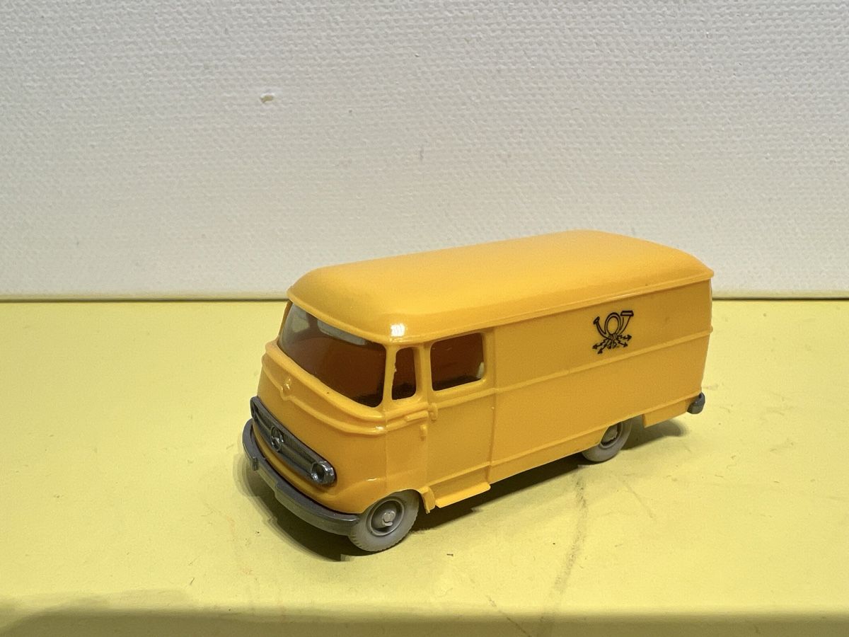 Wiking Modellini d'auto: Wiking MB L319 Post in 1/87 – Usato da Weinfelden venduto da Kammerflimmern 1