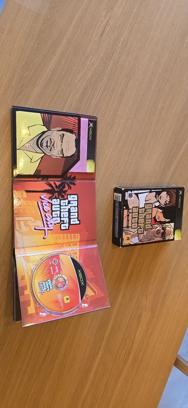 Microsoft Giochi: Grand Theft Auto The Trilogy Xbox – Usato da Le Noirmont venduto da desoto55 4