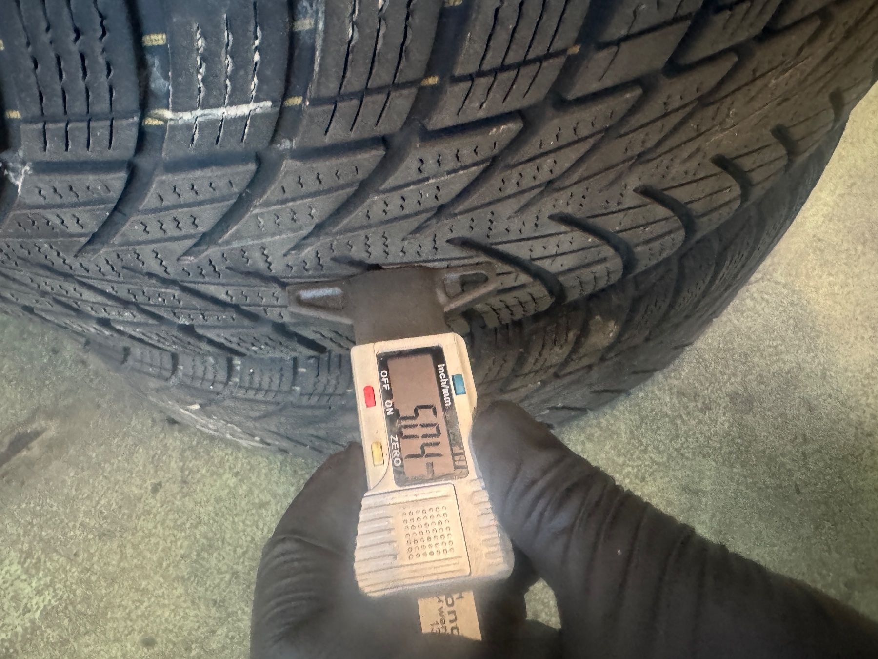 Goodyear Pneumatici & Ruote complete: 195/65R15 – Usato da Widen venduto da Dinero02 5