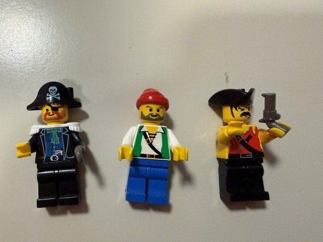 Lego Kit di costruzioni: Lego Minifigures + Horses - Various – Usato da Chiggiogna venduto da TheLegend88 2
