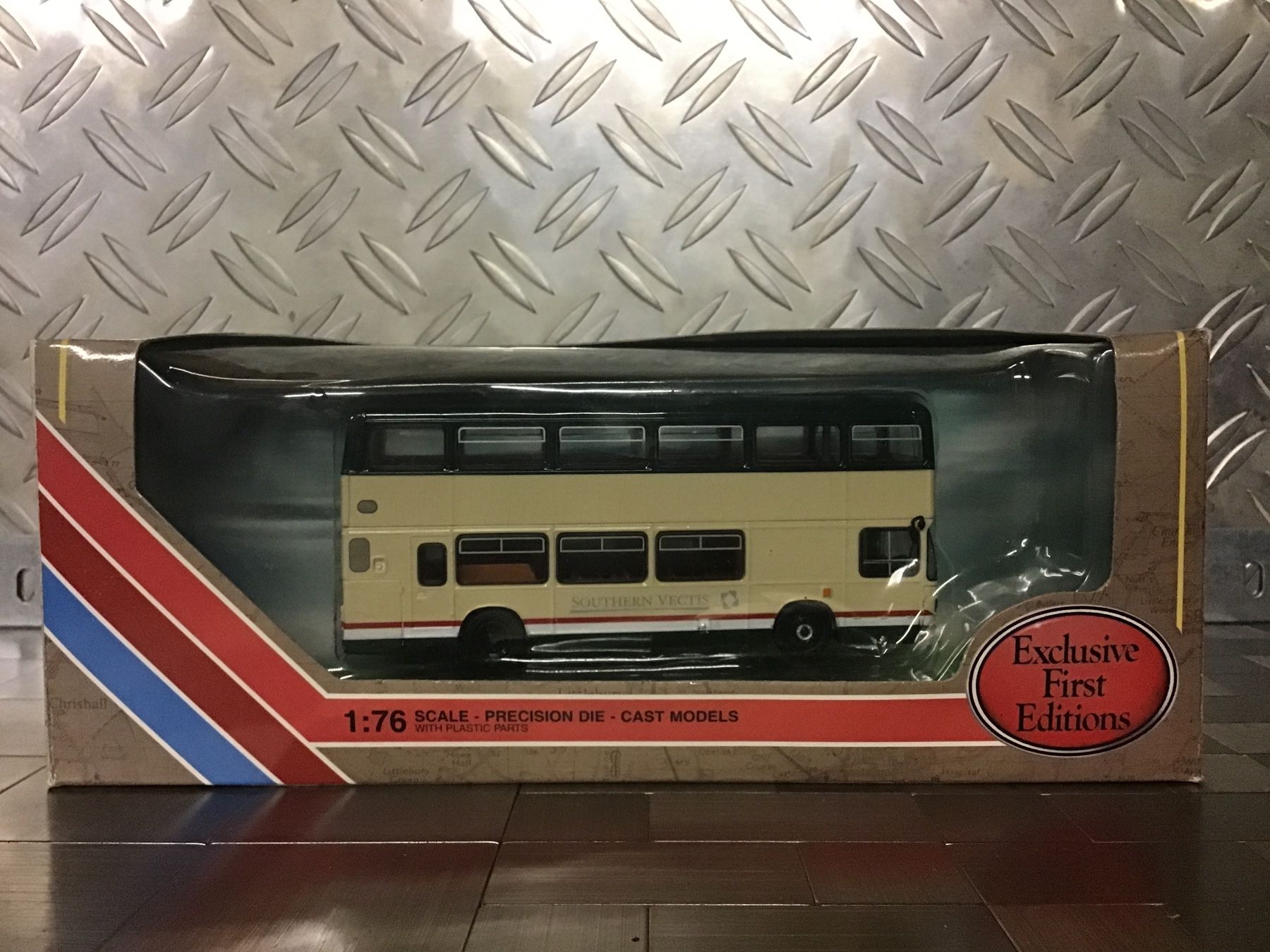 Kit di modellismo & Modellini statici: EXCLUSIVE FIRST  EDITIONS 1:76 – Usato da Männedorf venduto da Spezial-Modelle 4