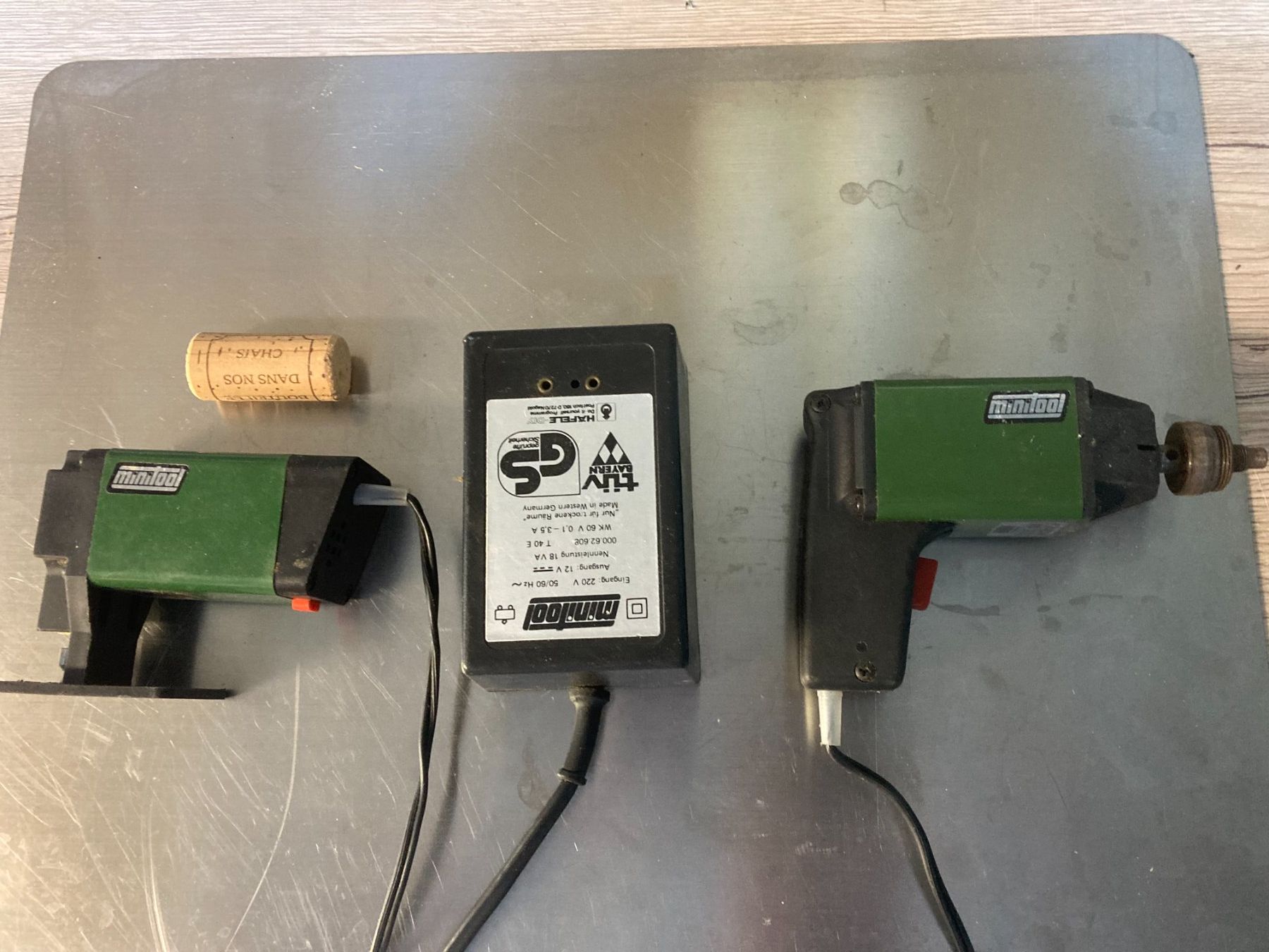 Toutes les machines: Set Perceuse, Scie sauteuse Minitool – D'occasion à Cheseaux-Lausanne par Vente_Pro