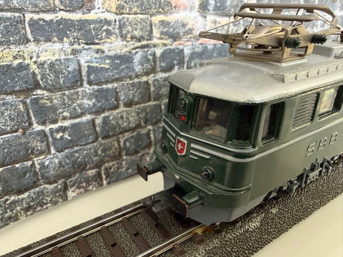 Modellini di ferrovie: Lokomotive HO – Difettoso da Altdorf UR venduto da modellbau-widmer 1