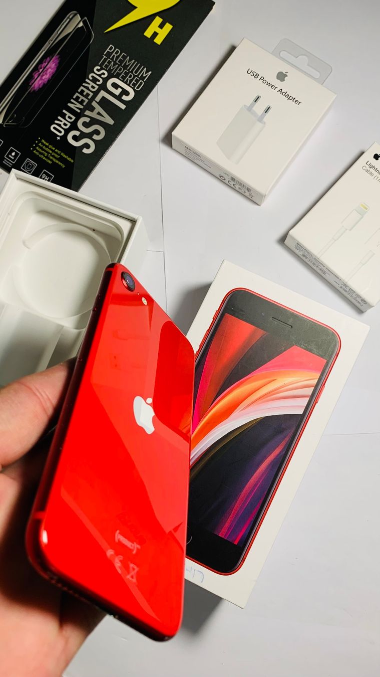 Apple Telefoni cellulari / Smartphones: iPhone SE 2020 (128GB) – Usato da Luzern venduto da Waince786 6