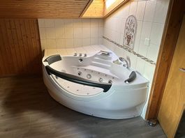 Badewanne. Whirlwanne, Whirlpool-Badewanne