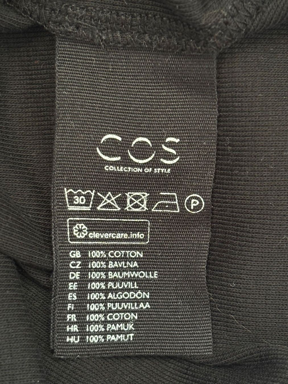 Cos T-shirt: COS schwarzes T-Shirt Gr. S – Usato da Zürich venduto da missmodernage 5
