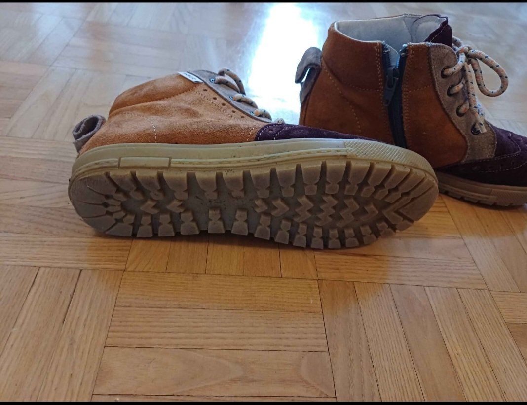 Scarpe per ragazzi: Kinder Schuhe – Usato da Wil SG venduto da ale_zd8r 3