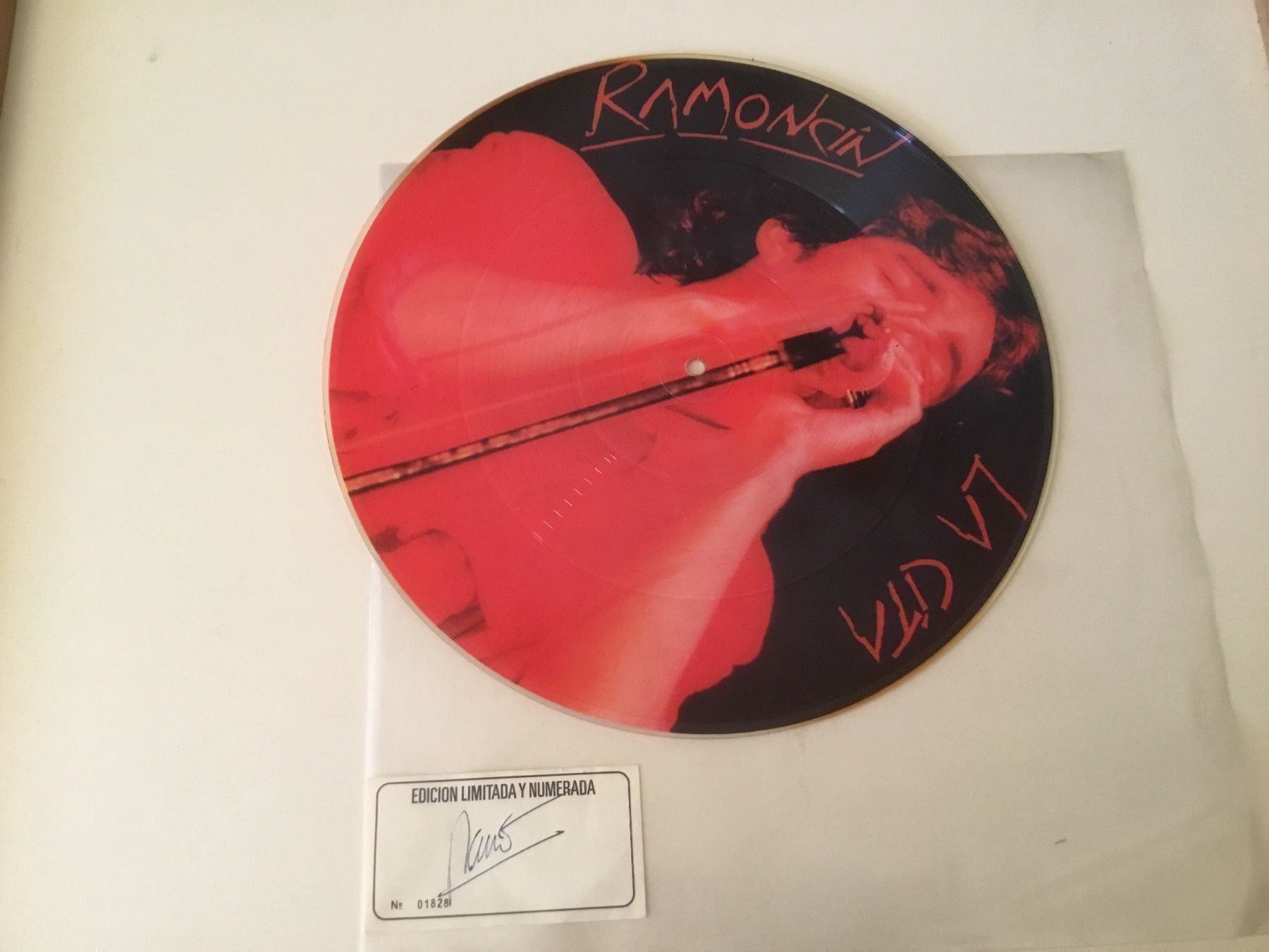 Dischi in vinile: Ramoncin / La cita – Nuovo (secondo la descrizione) da Kreuzlingen venduto da Schuggerman
