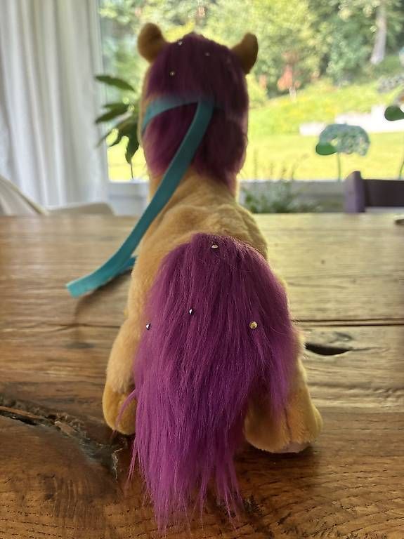 Spielzeuge: Laufendes Pony – Gebraucht aus Luzern von Yok3 2