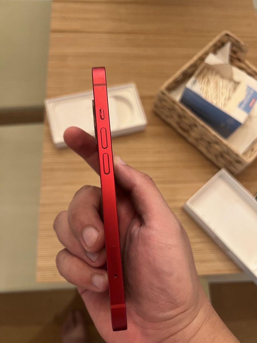 Apple Handys / Smartphones: iPhone 13 rot 128GB – Gebraucht aus Zürich von Yoni_to 3