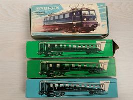 Märklin H0 DB D-Zug E-Lok 3037 + 3 PW