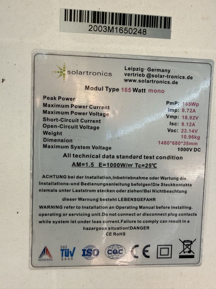Dispositivi a energia solare: Autarke Hybrid-Solaranlage mit Windgenerator – Usato da Plagne venduto da dan711 4