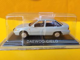 Daewoo Cielo 1:43 DeA Collection presse