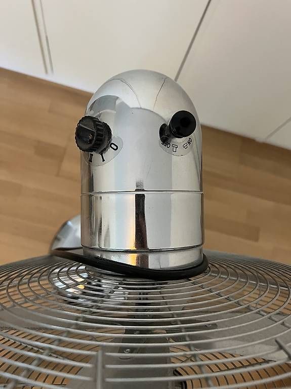 Ventilateurs: Standventilator Silber – D'occasion à Zürich par flo_y6yc 1