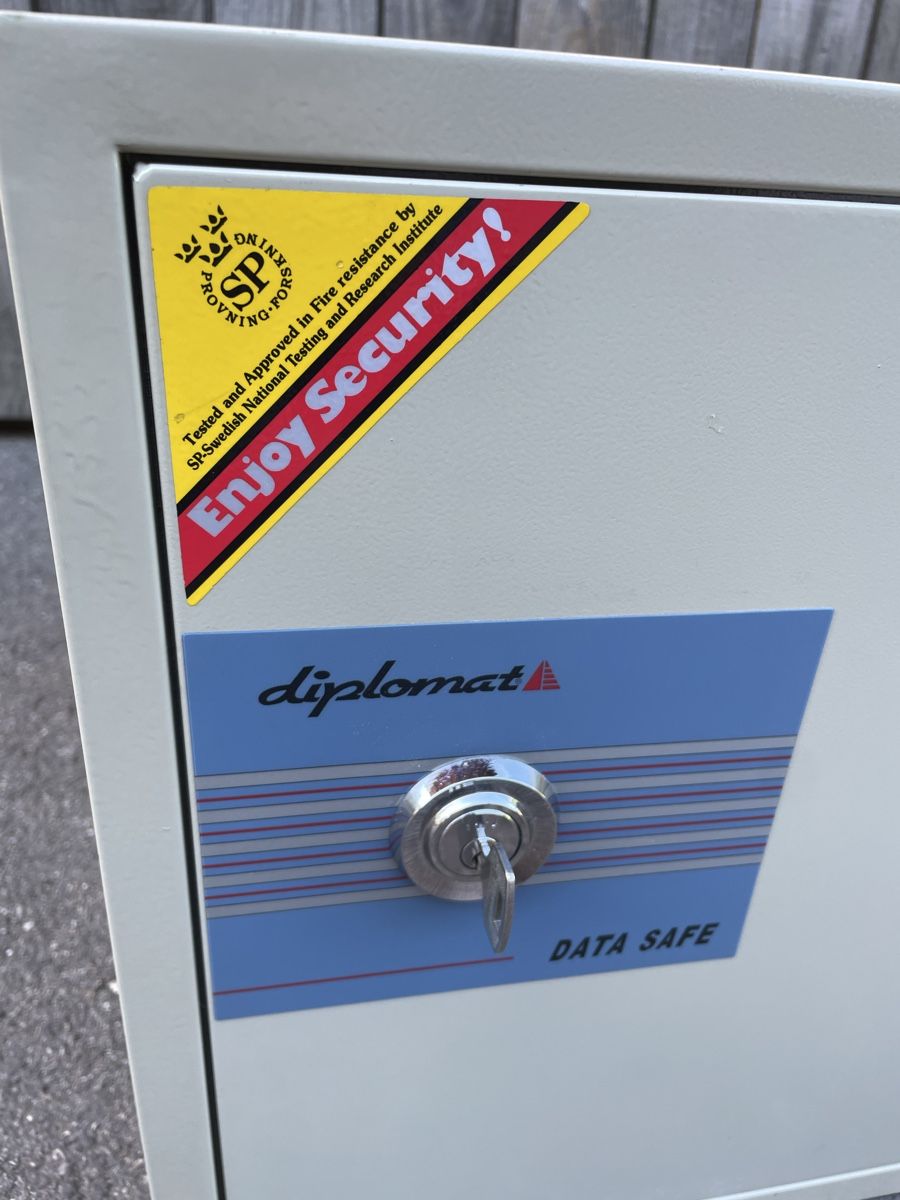 Casseforti: Safe Tresor Diplomat Rieffel – Usato da Lauperswil venduto da lee2011 1