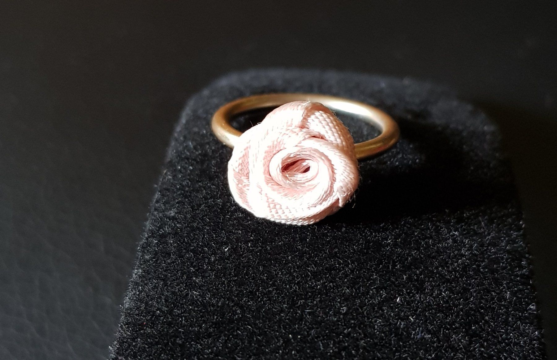 Anelli: Rosen Ring – Usato da Wald ZH venduto da Silena02