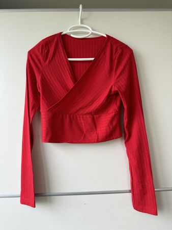 rotes Crop Top