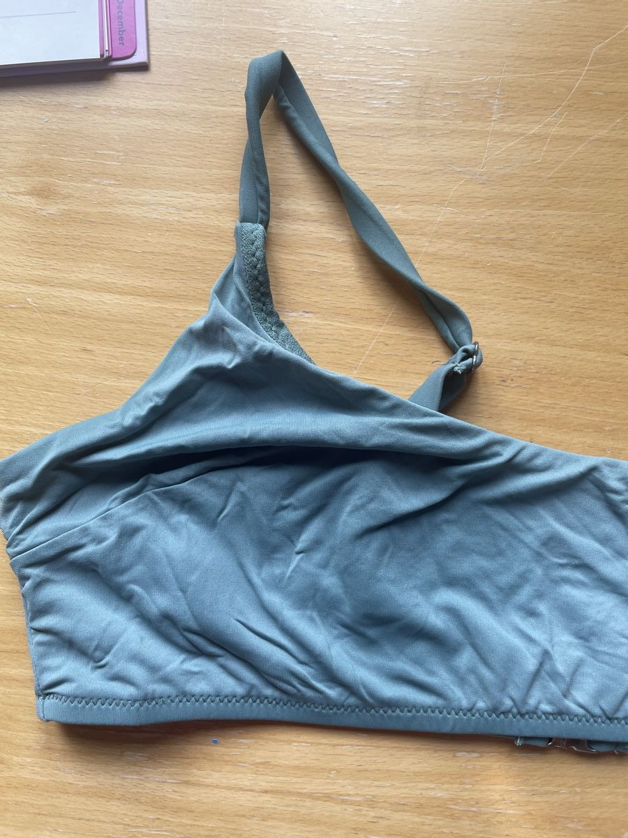 La Redoute Costumi da bagno & Bikini: Bikinioberteil Gr. 42 – Nuovo (secondo la descrizione) da Turgi venduto da eiiinalem 2