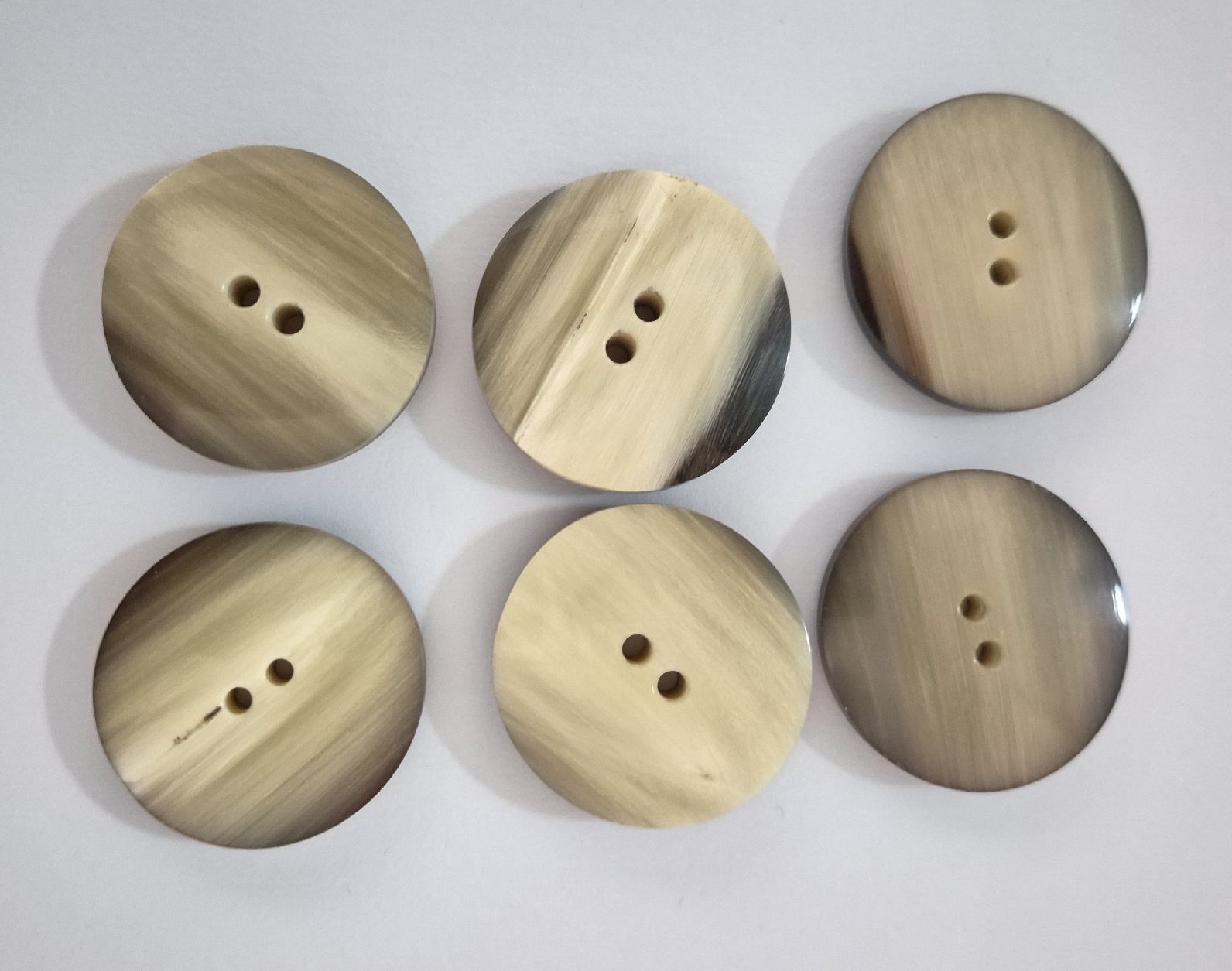 Boutons: 6 Stück Vintage Knöpfe Horn – D'occasion à Illnau par Bab58blau