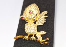 vergoldete Vogel Brosche mit Strass-Steinen