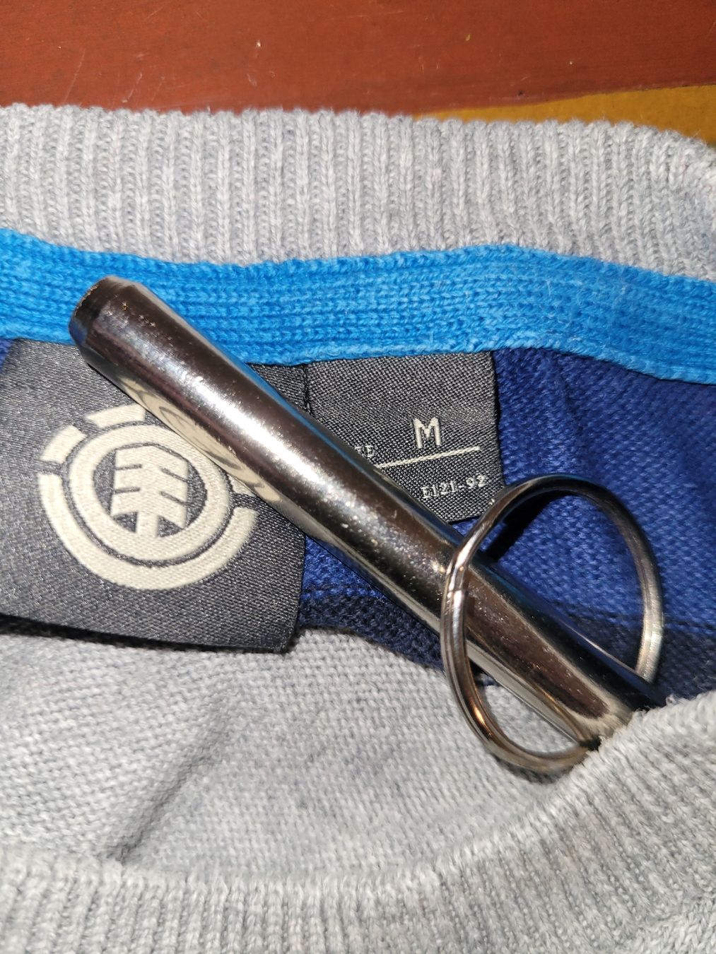 Pulls & Sweat-shirts: Element Pullover gestreift grau blau Grösse M guter Zustand – D'occasion à Solothurn par tingel_t 3