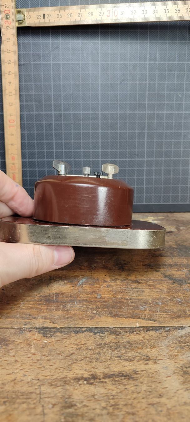Sveglie: Wunderschöner alter Wecker Nr9 made in Shanghai – Usato da Gelterkinden venduto da MYSTOREFORYOU4460 1