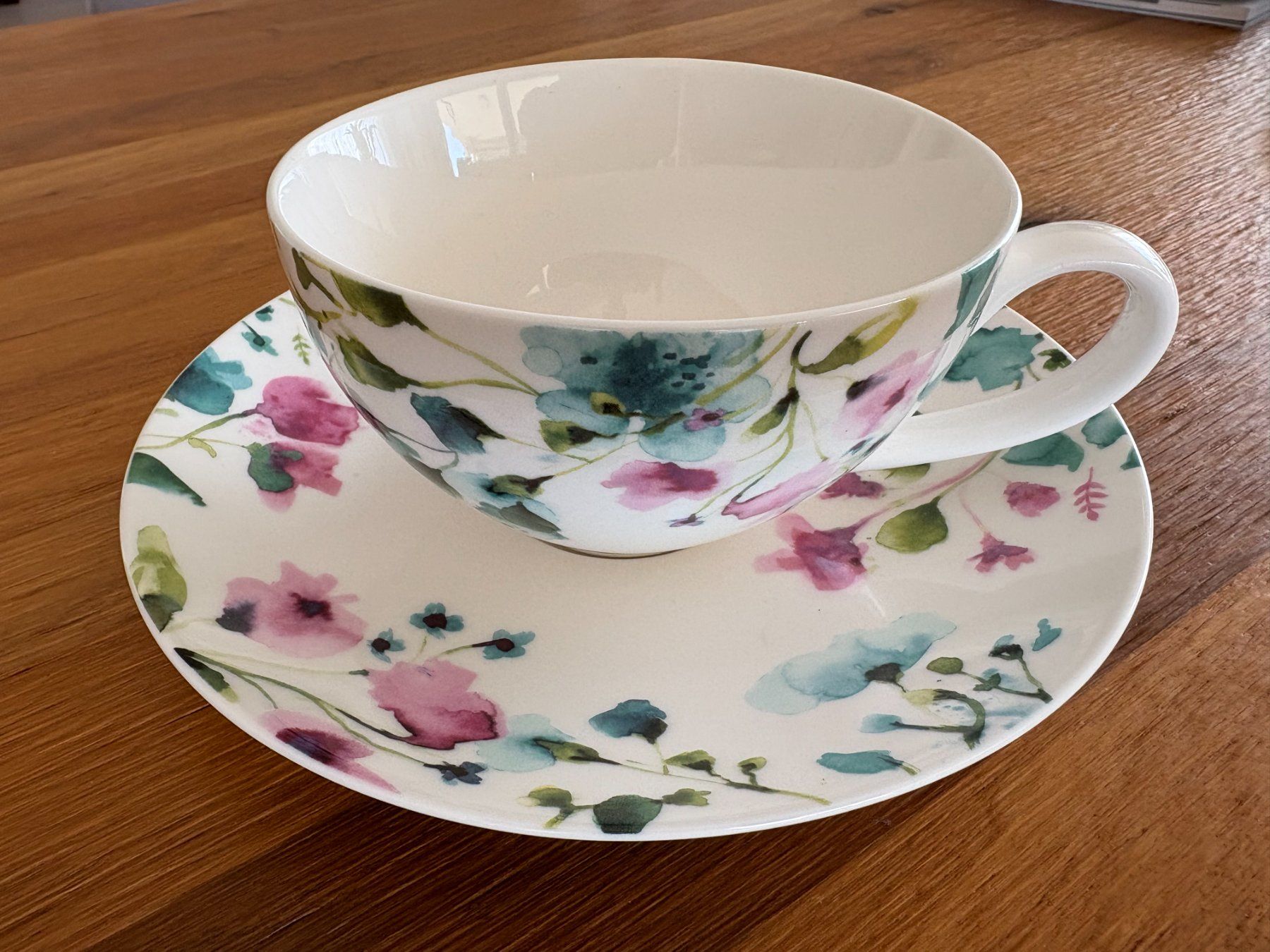 Tazze: Tasse m.Unterteller von Maxwell & Williams, Porzellan NEU – Nuovo (secondo la descrizione) da Aesch LU venduto da Rovo