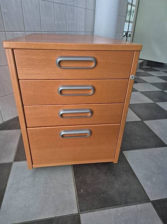 Eléments de bureau: Rollcontainer aus Buche, 4 Schubladen – D'occasion à Winkel par julia_111 1