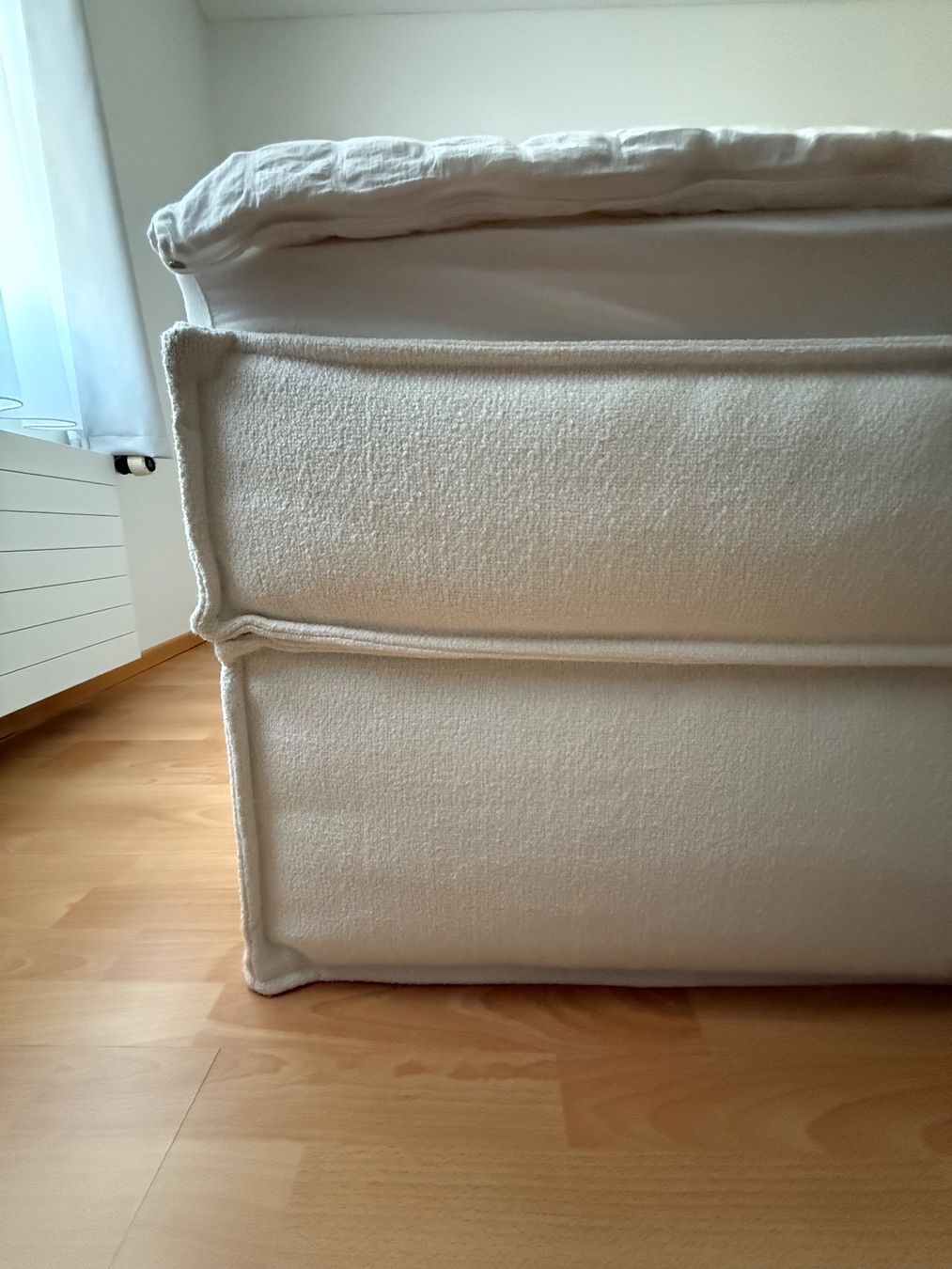 Studio Copenhagen Betten: Premium Boxspringbett KINX mit Kopfteil – Gebraucht aus St. Gallen von sarah0004 1