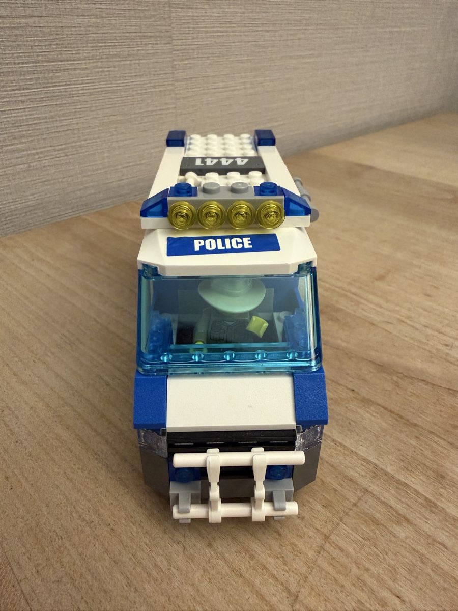 Lego Kit di costruzioni: Lego City Polizeiauto 4441 – Usato da Stans venduto da lor_p8xh
