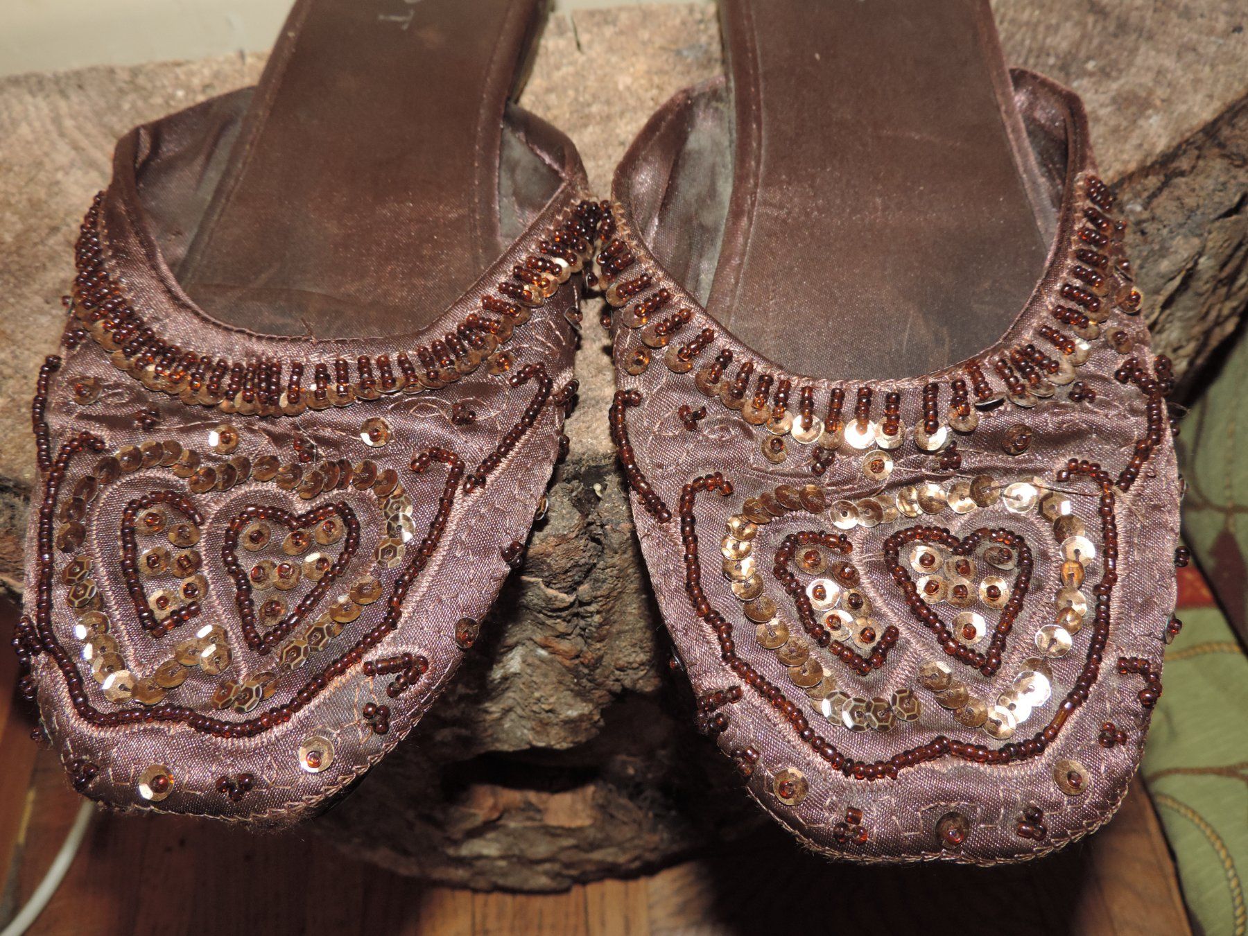 Chaussures femmes: mules babouche brune avec perle – D'occasion à Genève par Axelle333 8