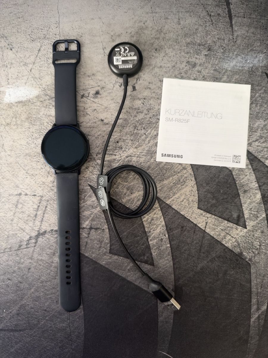 Samsung Smartwatch: Samsung Galaxy Watch Active2 – Usato da Bassersdorf venduto da anipi