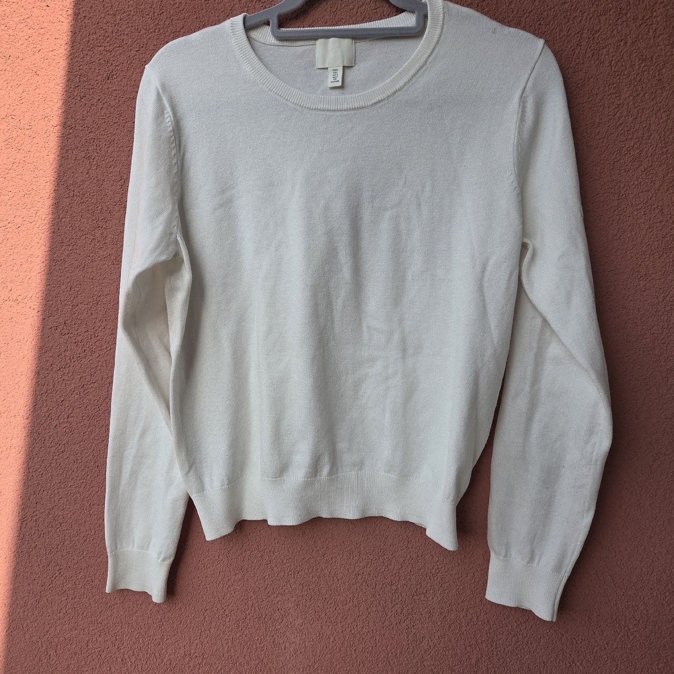 H&M Maglioni & Felpe: Schöner, leichter Strickpullover in Weiss, Grösse L – Usato da Subingen venduto da DENDLE20