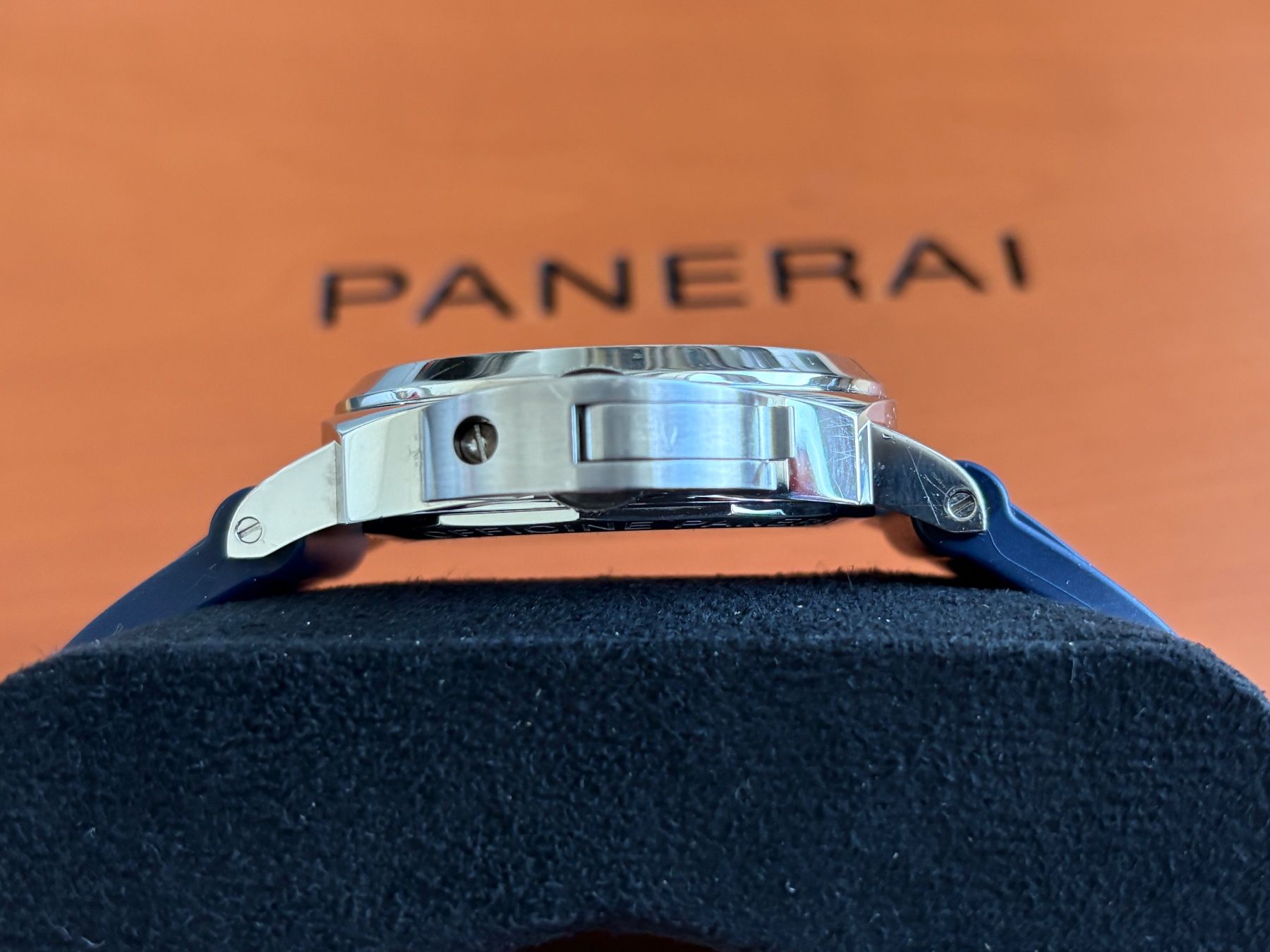 Panerai Uhren: PANERAI Luminor Marina 8 Days PAM00510 – Gebraucht aus Birsfelden von Mynos 6