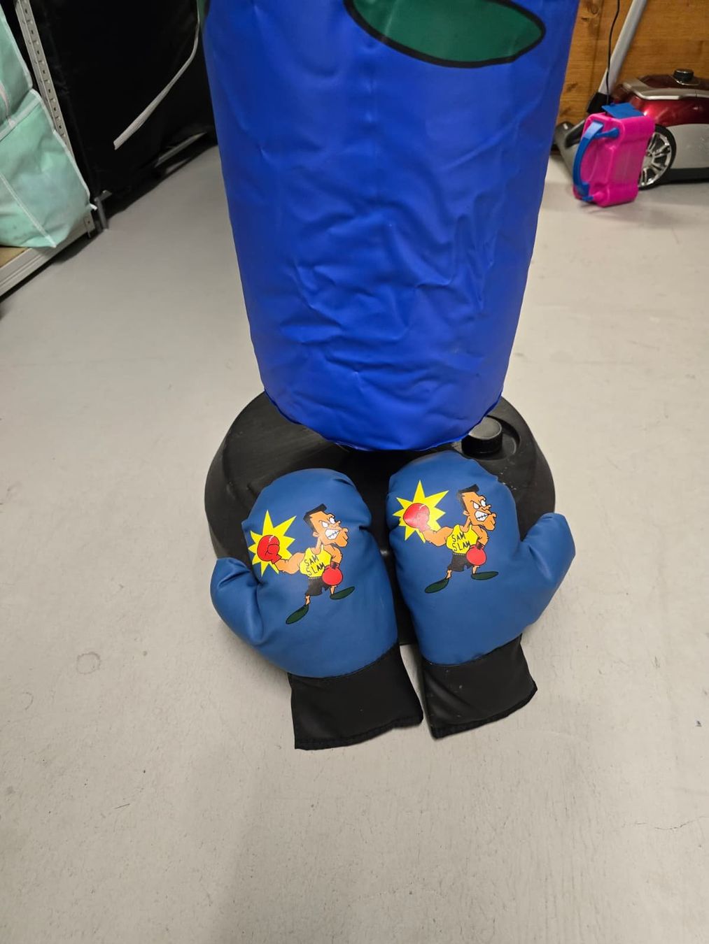 Sacchi da boxe: Kinderboxsack inklusive Handschuhe – Usato da Reiden venduto da Vali_87 1